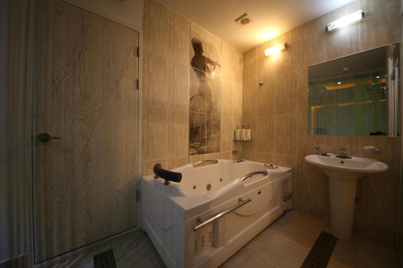 Dubai Hotel Теджон Екстер'єр фото
