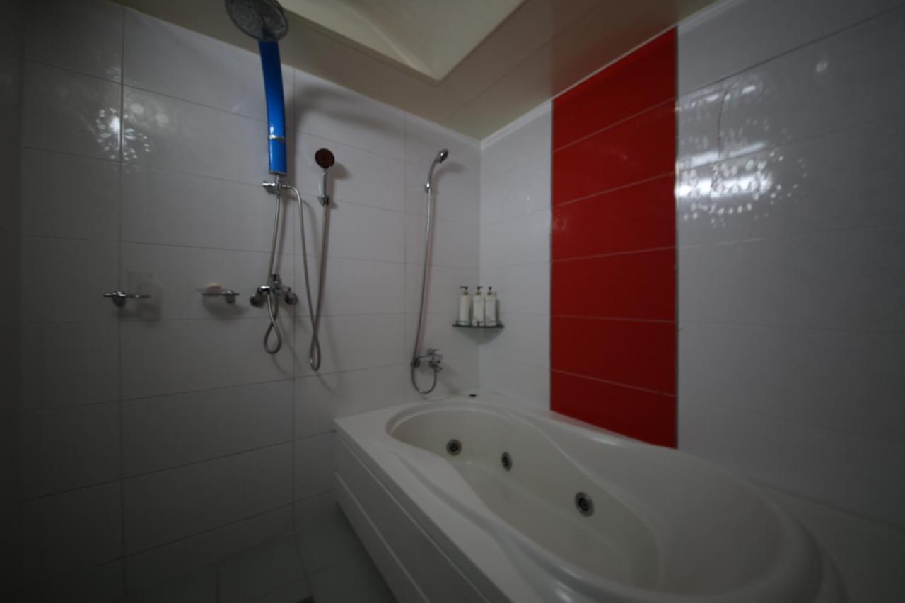 Dubai Hotel Теджон Екстер'єр фото