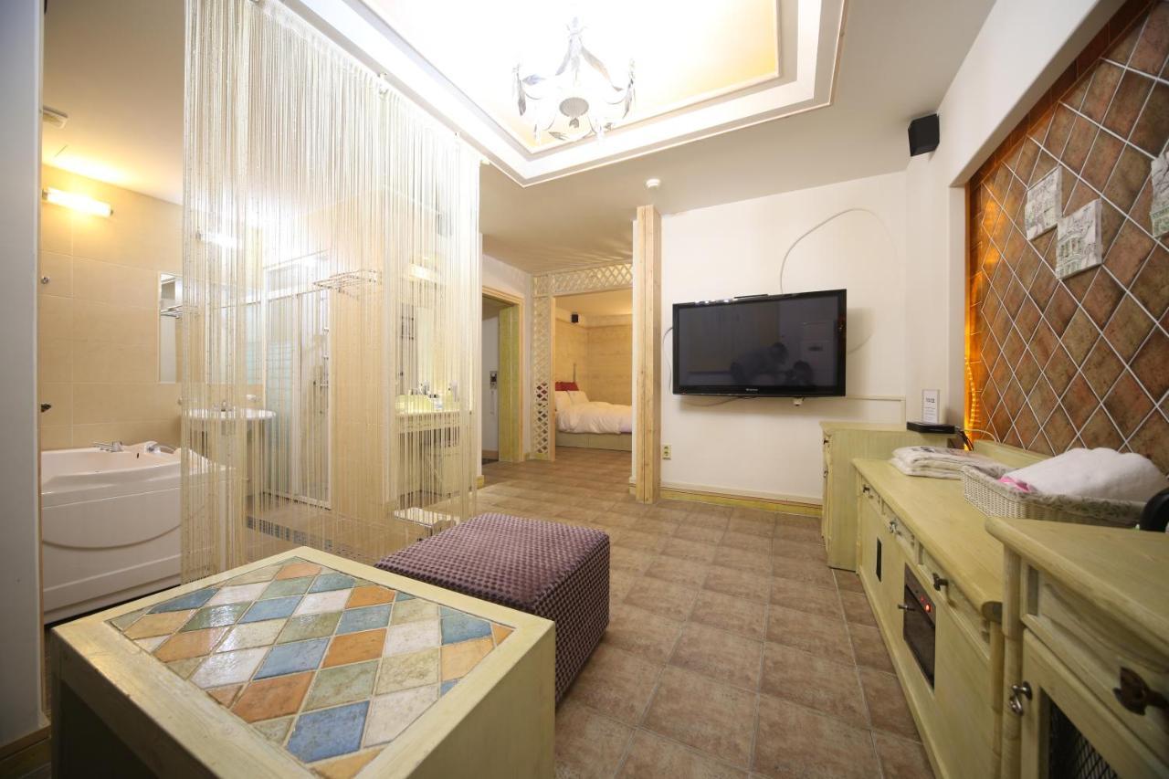 Dubai Hotel Теджон Екстер'єр фото
